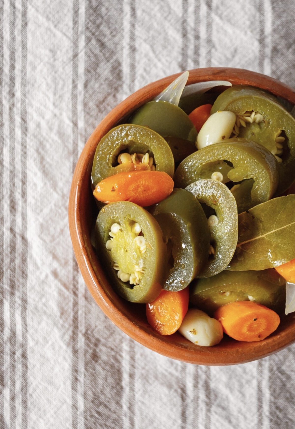 Easy Pickled Jalapeños Recipe - How to Make Jalapeños en Escabeche